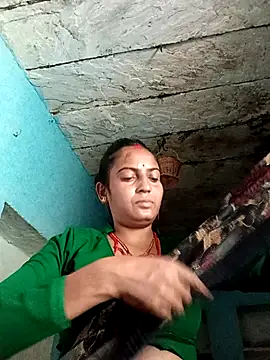 Snapshot of Hot_chinkiji chatting on 09.16.25 Hot chinkiji online show from 09.16.25