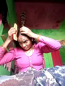 Snapshot of Hot_chinkiji chatting on 09.24.25 Hot chinkiji online show from 09.24.25