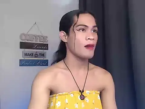 Snapshot of bellalot chatting on 11.07.25 bellalot online show from 11.07.25