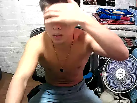 Pinoy slutcummer69 online show from 05.12.26