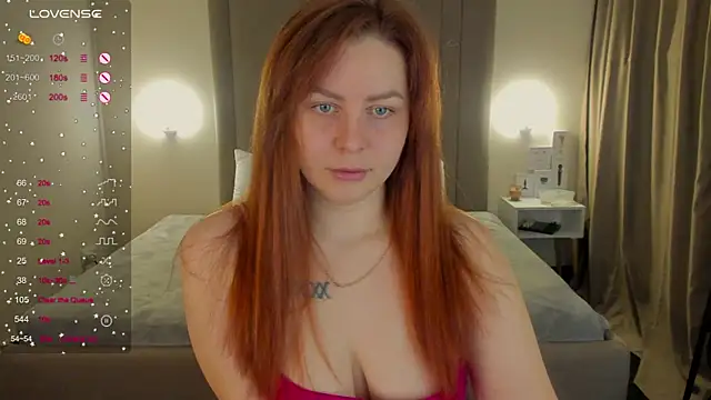 MikaBloom online show from 12.22.25