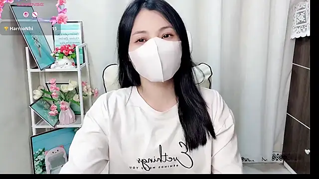 phuongnhi  online show from 07.19.26