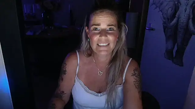 Mrs-Aurora online show from 07.05.26
