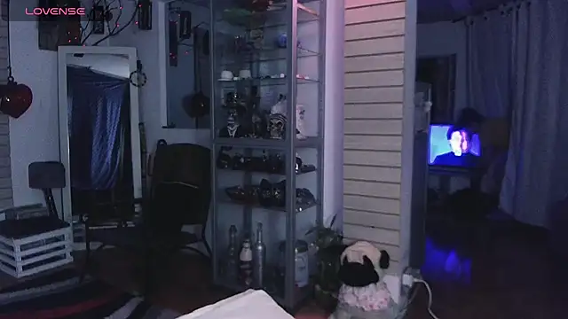 xinamora online show from 10.12.25