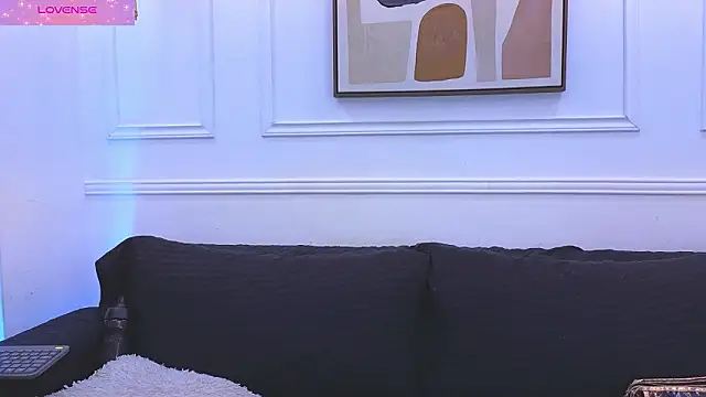 Daisy Price online show from 02.10.26