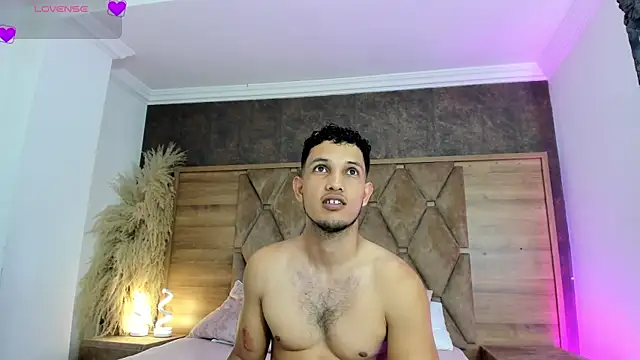 EimyAndMaxi online show from 07.18.26