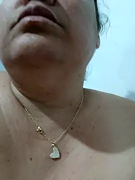 yaneth  online show from 11.07.25