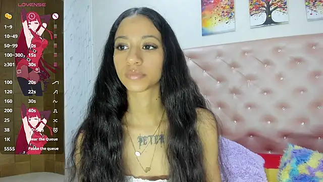 Snapshot of MegannBabby chatting on 10.17.25 MegannBabby online show from 10.17.25