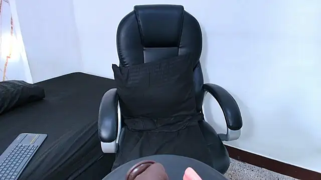 Karla hilton1 online show from 12.13.25