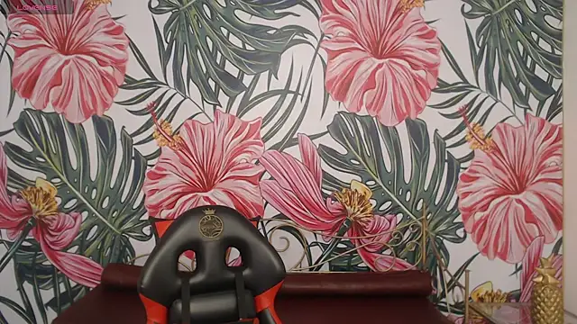 olivia russo  online show from 06.15.26