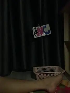 Snapshot of yang-2269 chatting on 10.28.25 yang-2269 online show from 10.28.25