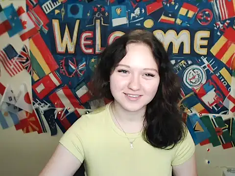 Snapshot of LadyAlice_ chatting on 10.14.25 LadyAlice  online show from 10.14.25