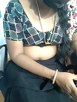 Snapshot of lolida69thamil chatting on 03.28.26 lolida69thamil online show from 03.28.26