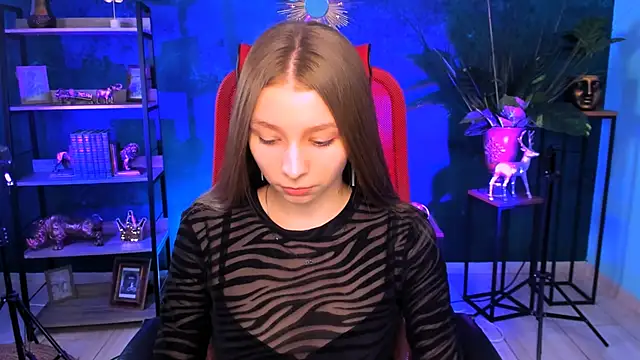 JulieDaniel online show from 05.07.26