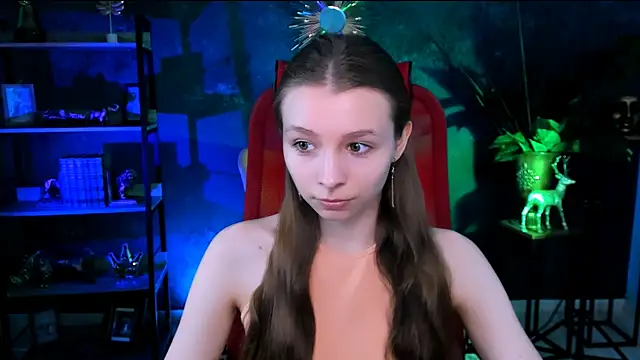 JulieDaniel online show from 05.08.26