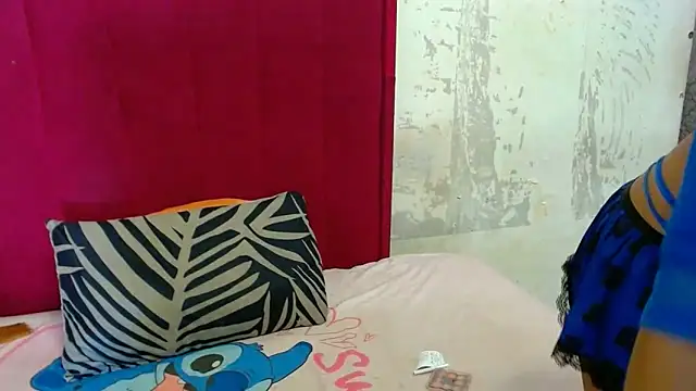 SexyChantyBabe25 online show from 04.28.26