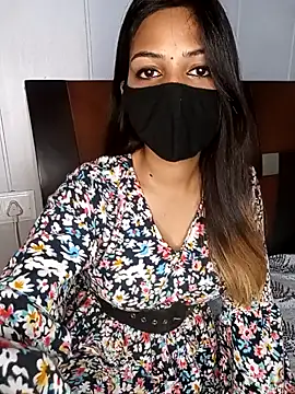 Snapshot of Hot_malika19 chatting on 09.30.25 Hot malika19 online show from 09.30.25