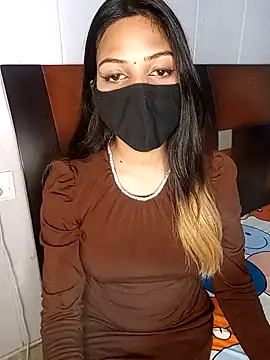 Snapshot of Hot_malika19 chatting on 10.07.25 Hot malika19 online show from 10.07.25