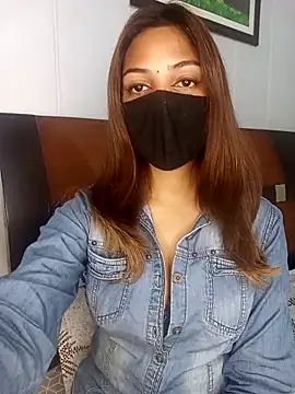 Snapshot of Hot_malika19 chatting on 11.21.25 Hot malika19 online show from 11.21.25