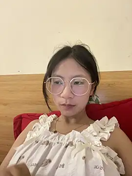 Lil-Gi online show from 09.23.25