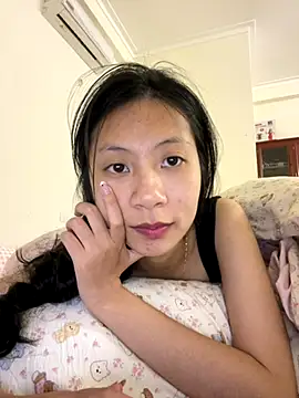 Lil-Gi online show from 11.22.25