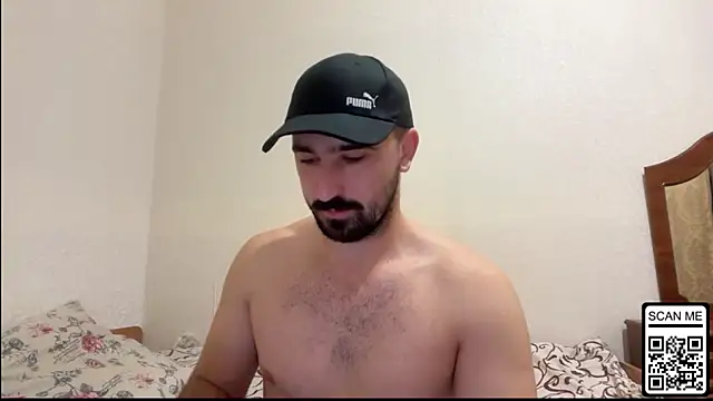 Snapshot of Hard_to_Obey chatting on 10.18.25 Hard to Obey online show from 10.18.25