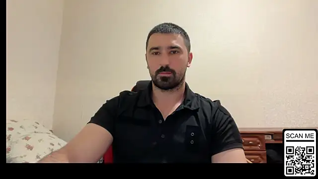 Snapshot of Hard_to_Obey chatting on 06.18.26 Hard to Obey online show from 06.18.26