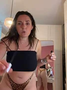 chloedlm5 online show from 07.30.26