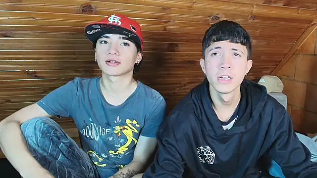 Snapshot of Thiago_Divine_ chatting on 11.03.25 Thiago Divine  online show from 11.03.25