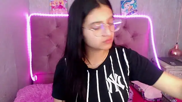 laurenelove online show from 10.01.25