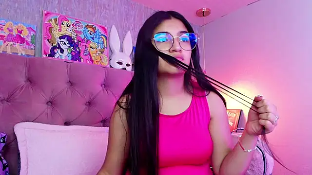 laurenelove online show from 02.12.26