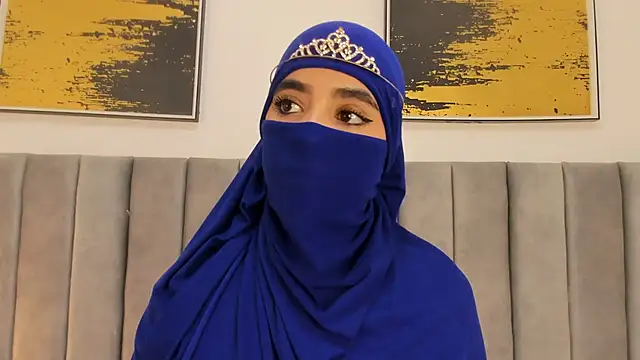 nayiraa  online show from 02.10.26