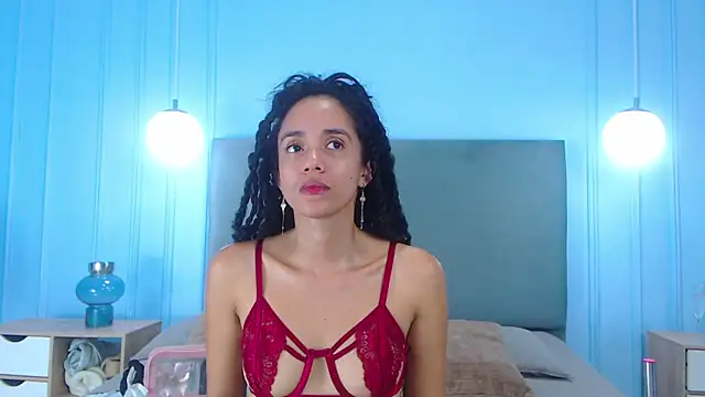 Snapshot of TerryGreenwood chatting on 11.01.25 TerryGreenwood online show from 11.01.25