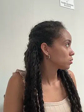 Snapshot of TerryGreenwood chatting on 11.23.25 TerryGreenwood online show from 11.23.25