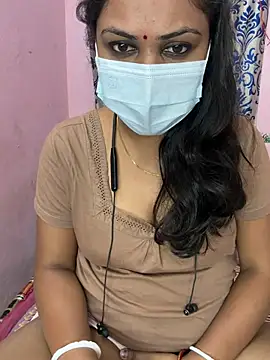 Snapshot of Lovlycouple1 chatting on 01.09.26 Lovlycouple1 online show from 01.09.26