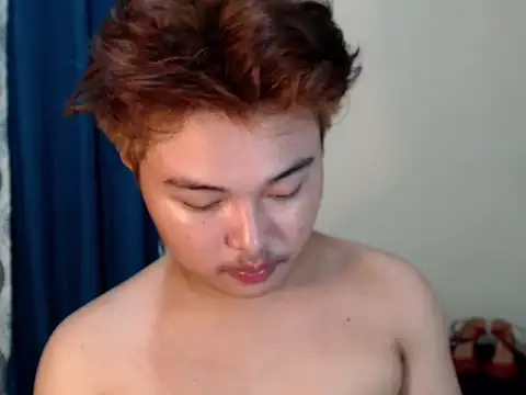Snapshot of Lustfulljohnx chatting on 05.16.26 Lustfulljohnx online show from 05.16.26