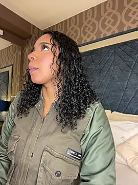 LisaMendez online show from 05.30.26