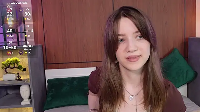 Snapshot of Alison_kisss chatting on 07.21.26 Alison kisss online show from 07.21.26