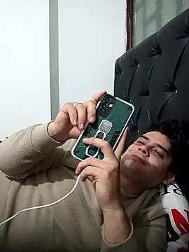 Snapshot of fromero27 chatting on 01.09.26 fromero27 online show from 01.09.26