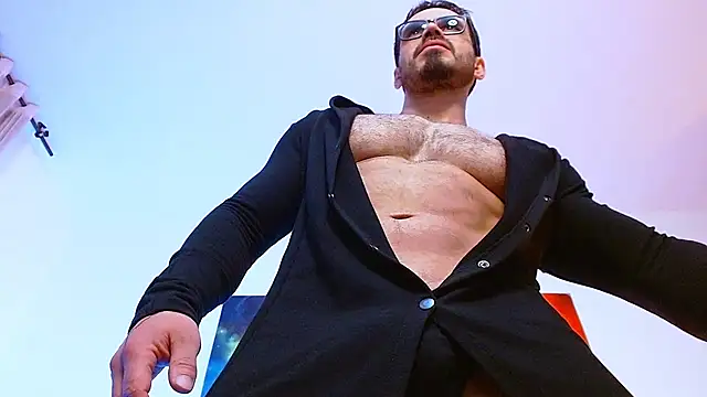 Axel Lover online show from 10.09.25