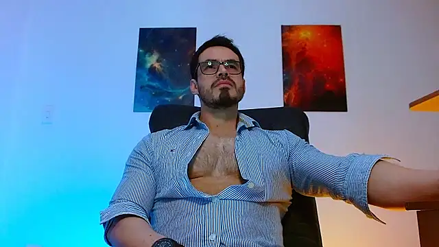 Axel Lover online show from 11.18.25