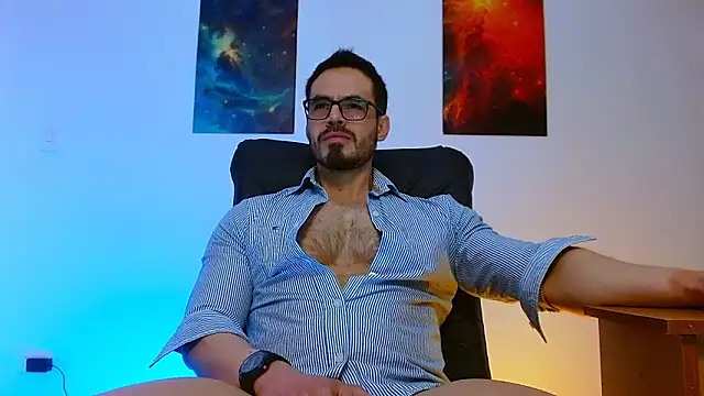 Axel Lover online show from 12.03.25