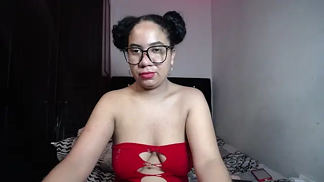 Kristynsmith online show from 09.12.25