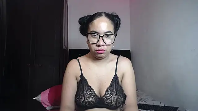 Kristynsmith online show from 09.19.25