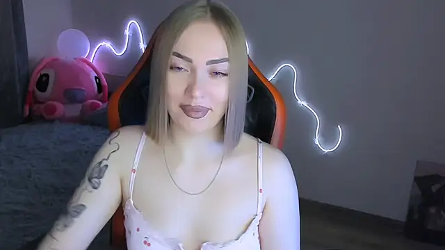 LaraKrein lk online show from 02.12.26