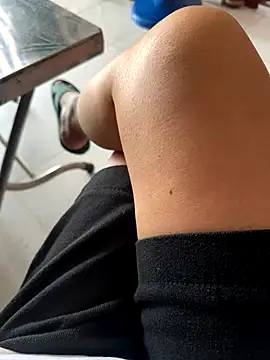 sharon-Hanna online show from 11.22.25