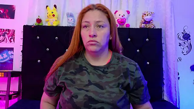 Snapshot of queen_marifer chatting on 10.05.25 queen marifer online show from 10.05.25