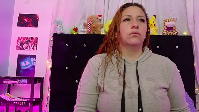 queen marifer online show from 12.21.25