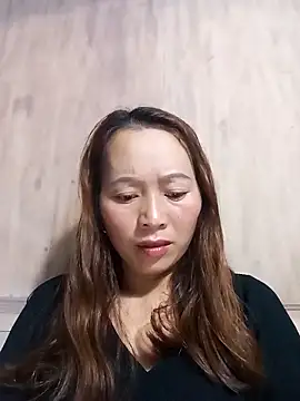 Snapshot of Bianly chatting on 10.05.25 Bianly online show from 10.05.25