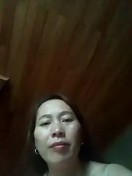 Snapshot of Bianly chatting on 10.15.25 Bianly online show from 10.15.25